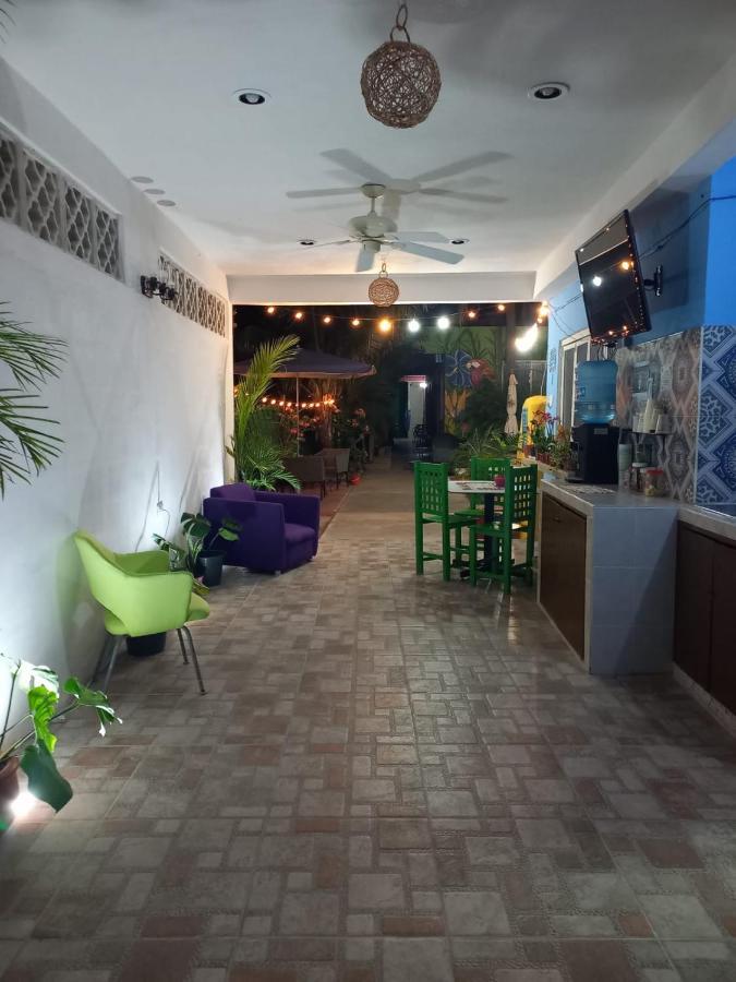 Casona Del Negro Aguilar Hotel Valladolid  Eksteriør billede