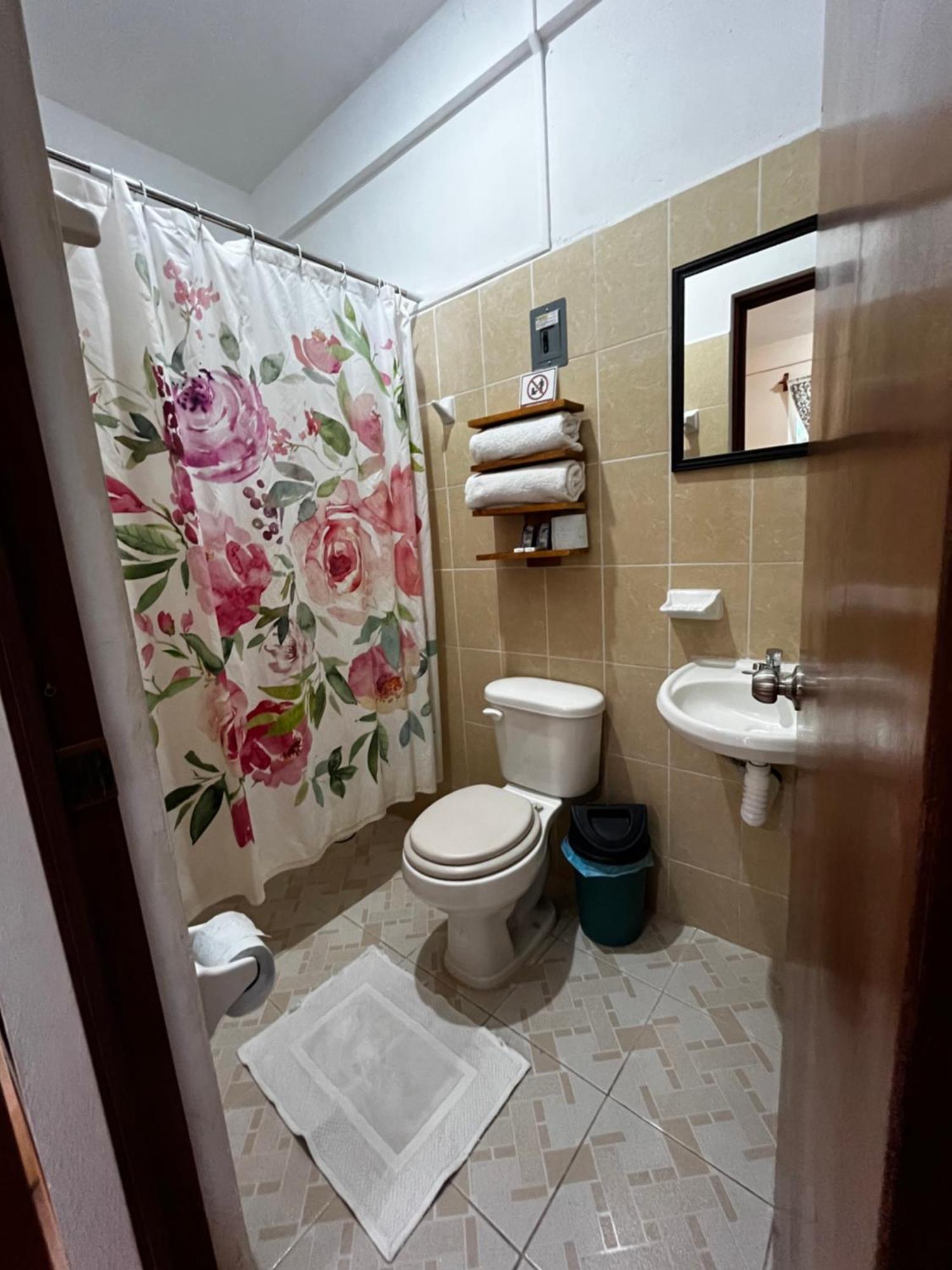 Casona Del Negro Aguilar Hotel Valladolid  Eksteriør billede